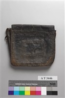 藏品(鹿皮男用背袋)的圖片